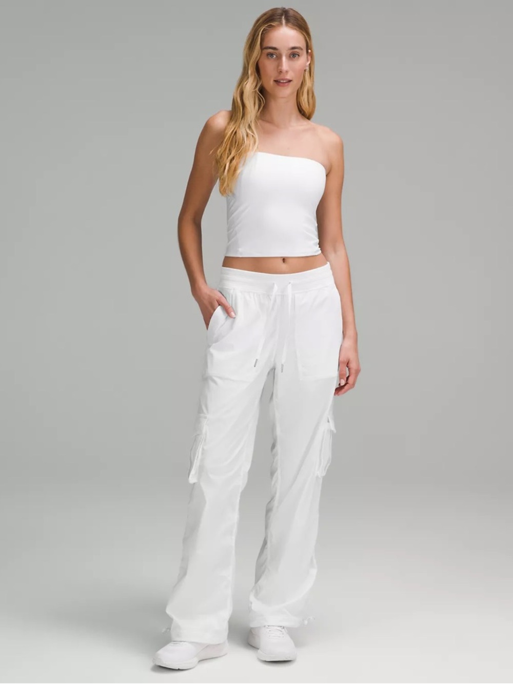 Lululemon Dance Studio Relaxed-Fit Mid-Rise Cargo Pant Size Large - Picture 2 of 14